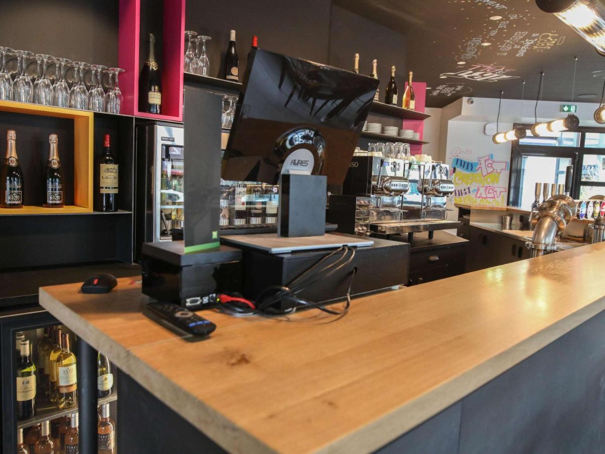 宜必思尚品克莱蒙费朗共和广场酒店 外观 照片